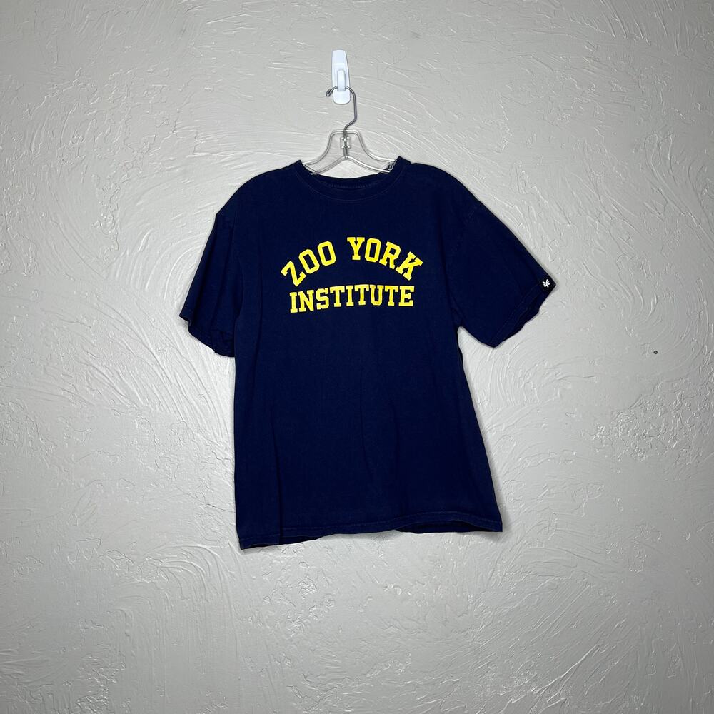Zoo York Graphic T-Shirt - Size Large